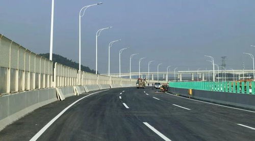 春節(jié)前通車(chē) 龍文 龍?？焖俟吠瓿射仦r青了