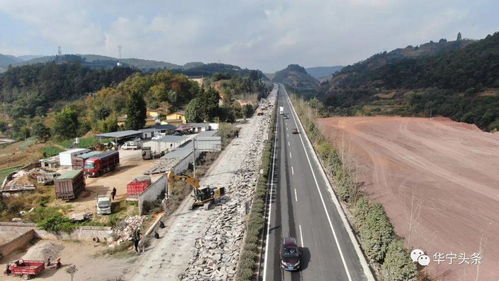 江華公路華寧段路面修復(fù)實(shí)現(xiàn)單幅通車，公路與路面工程建設(shè)成效初顯